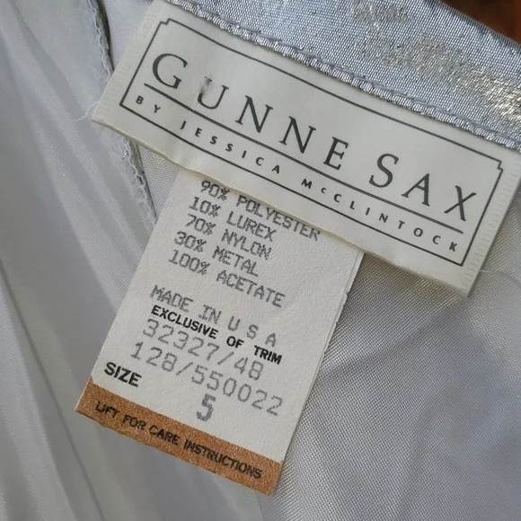 Gunne Sax One Shoulder Special Occassion Formal White Silver Lace Dress 5 - Picture 6 of 11